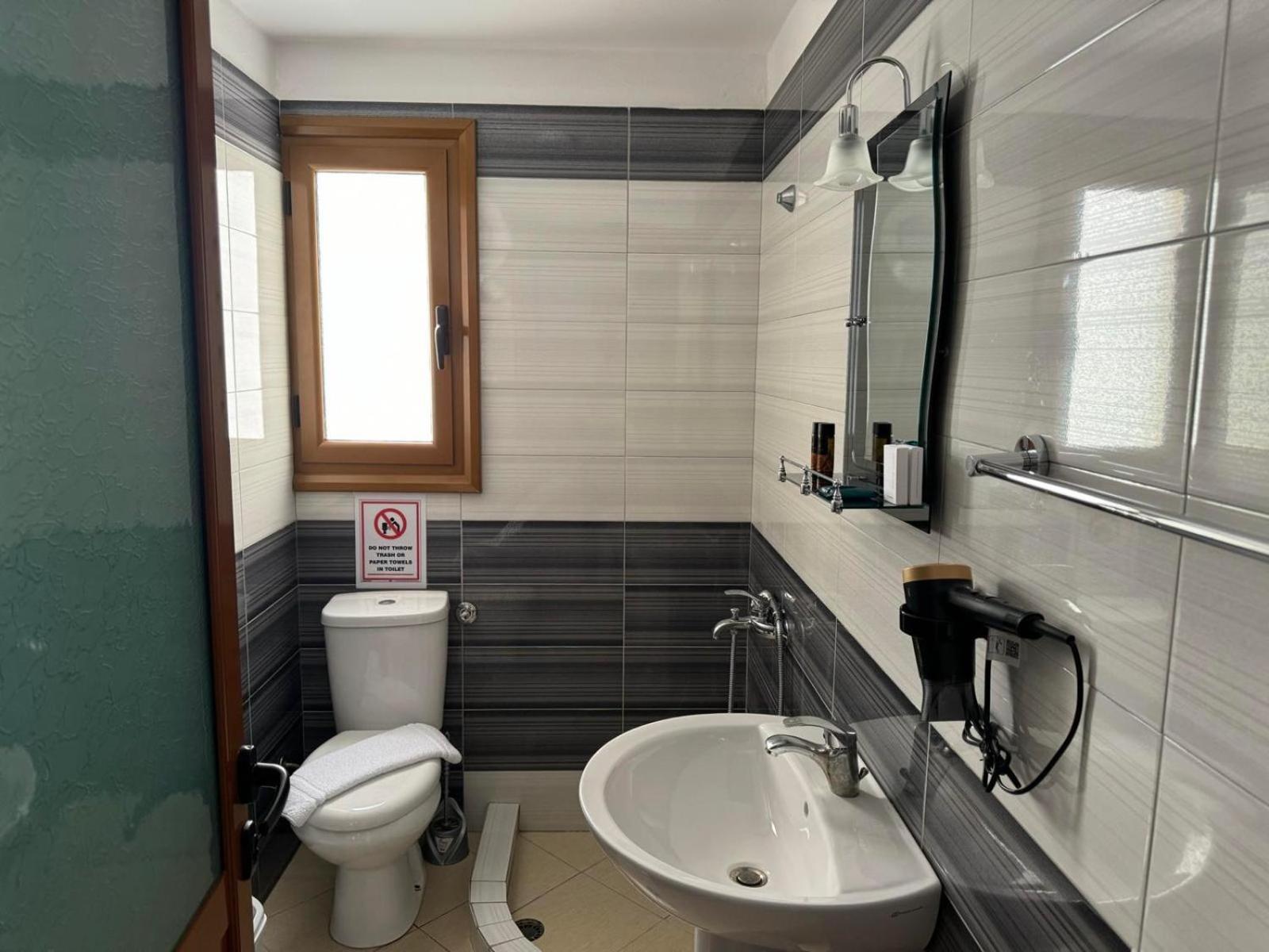 Vlora Villa Экстерьер фото